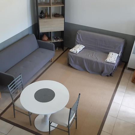 Ferienwohnung Petit Loft Face Riviere Collobrières Exterior foto